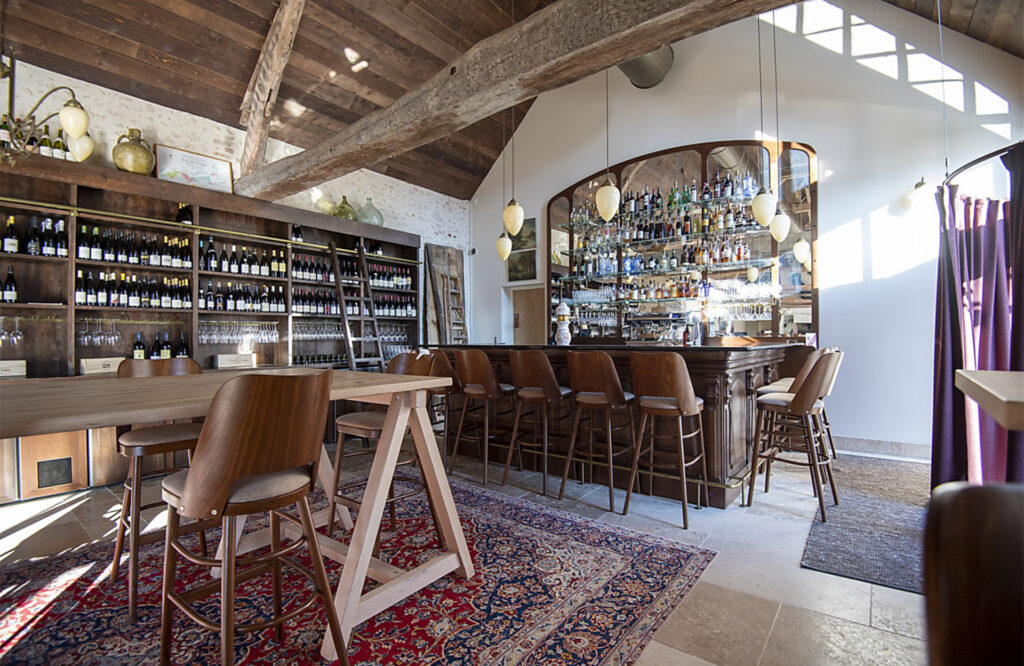 Le bar de L'Auberge © thuriesmagazinepascallattes