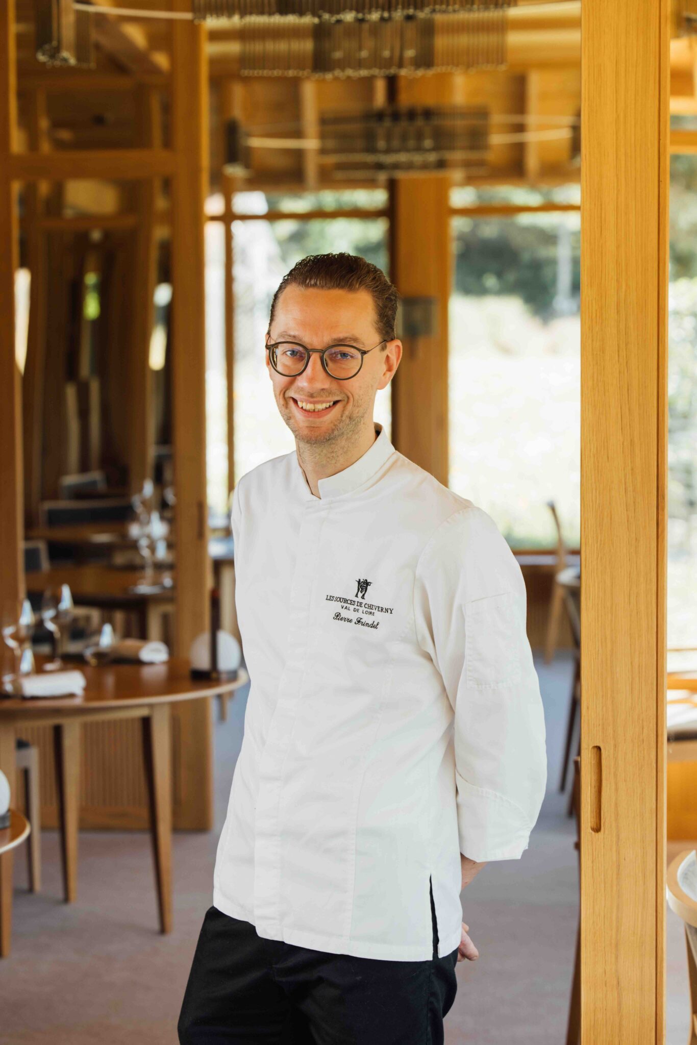 Le chef Pierre Frindel, au restaurant de l'hôtel les Sources de Cheverny © Agence Pancake