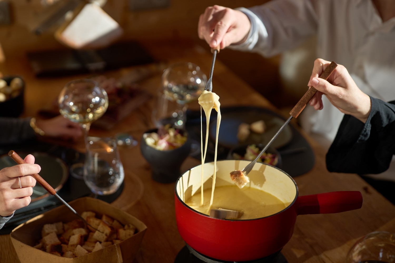 Manger au restaurant Les Mas’Hauts © Grandes Rousses