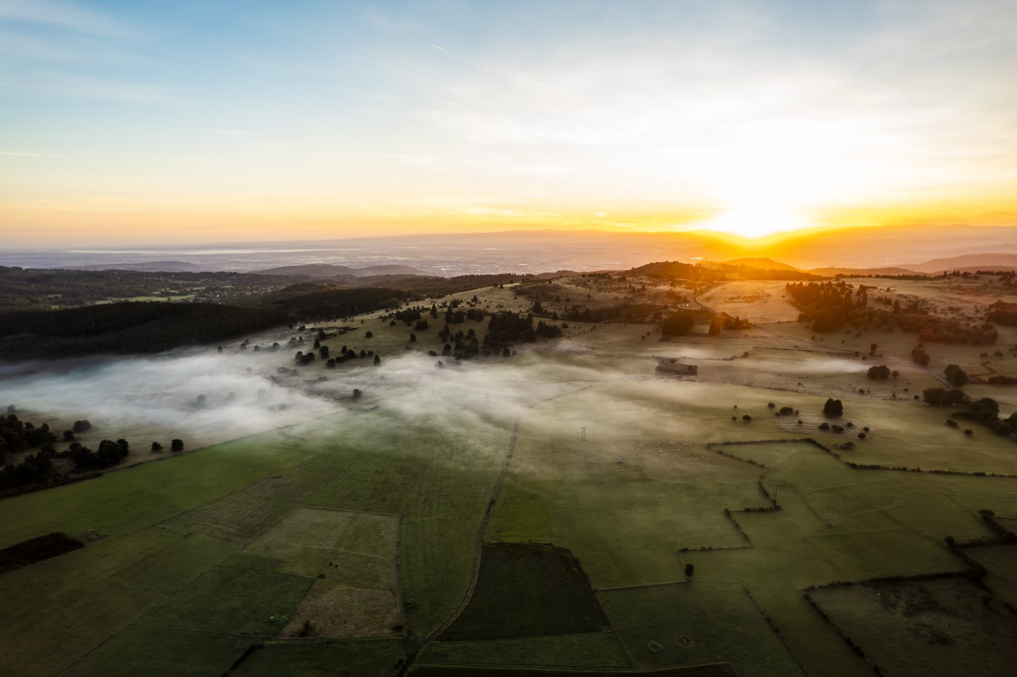Grand Tour - Puy de Dôme © B. Becker/Auvergne-Rhône-Alpes Tourisme