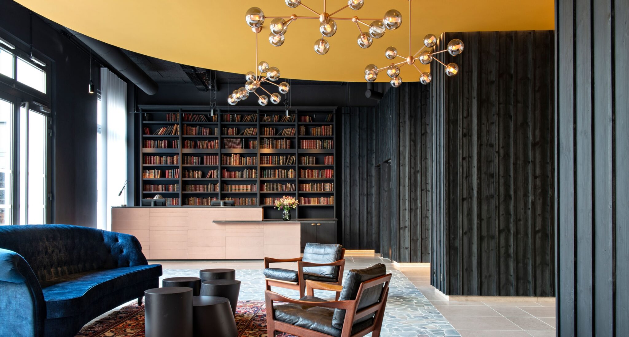 Le lobby de l'hôtel de luxe © Leonor Hôtel
