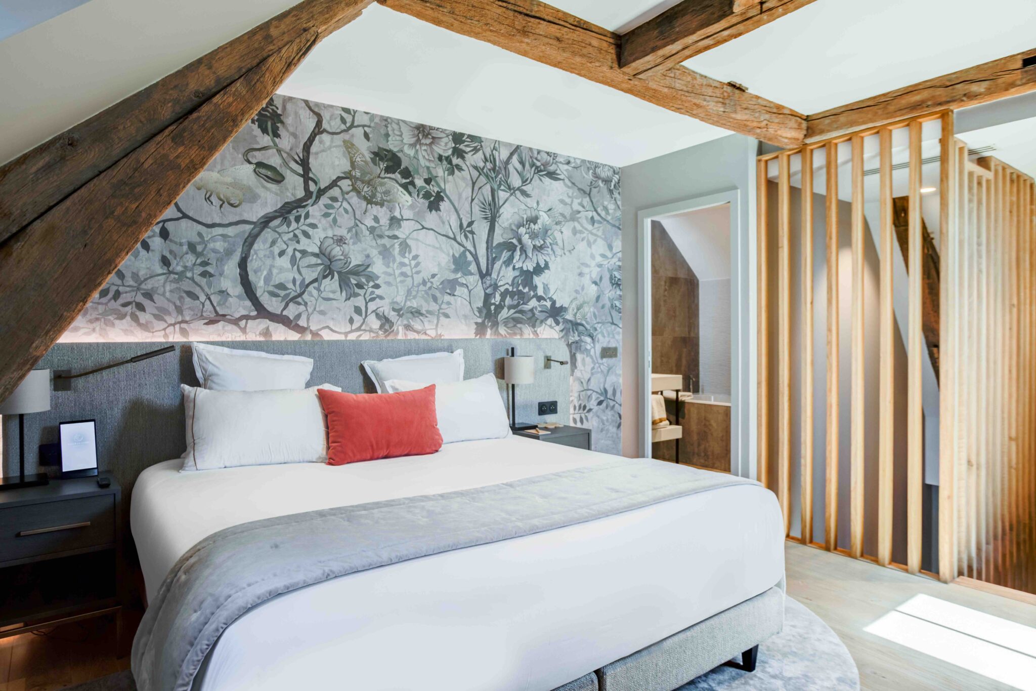 Réserver la Suite Mansardée de l'hôtel Fleur de Loire © Alexandre Moulard