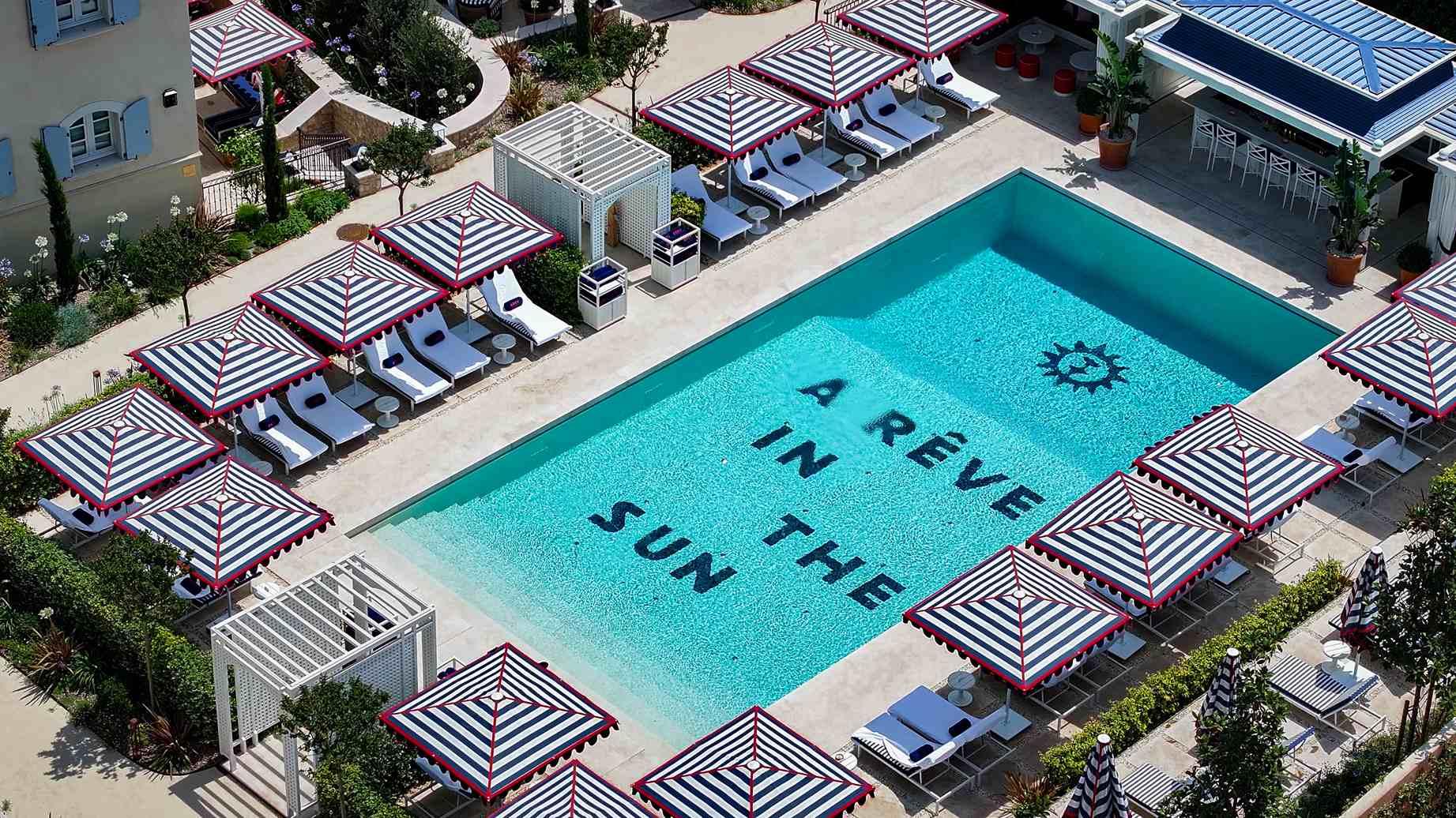 Piscine AREV Saint-Tropez, hôtel de luxe Riviera © AREV Saint-Tropez