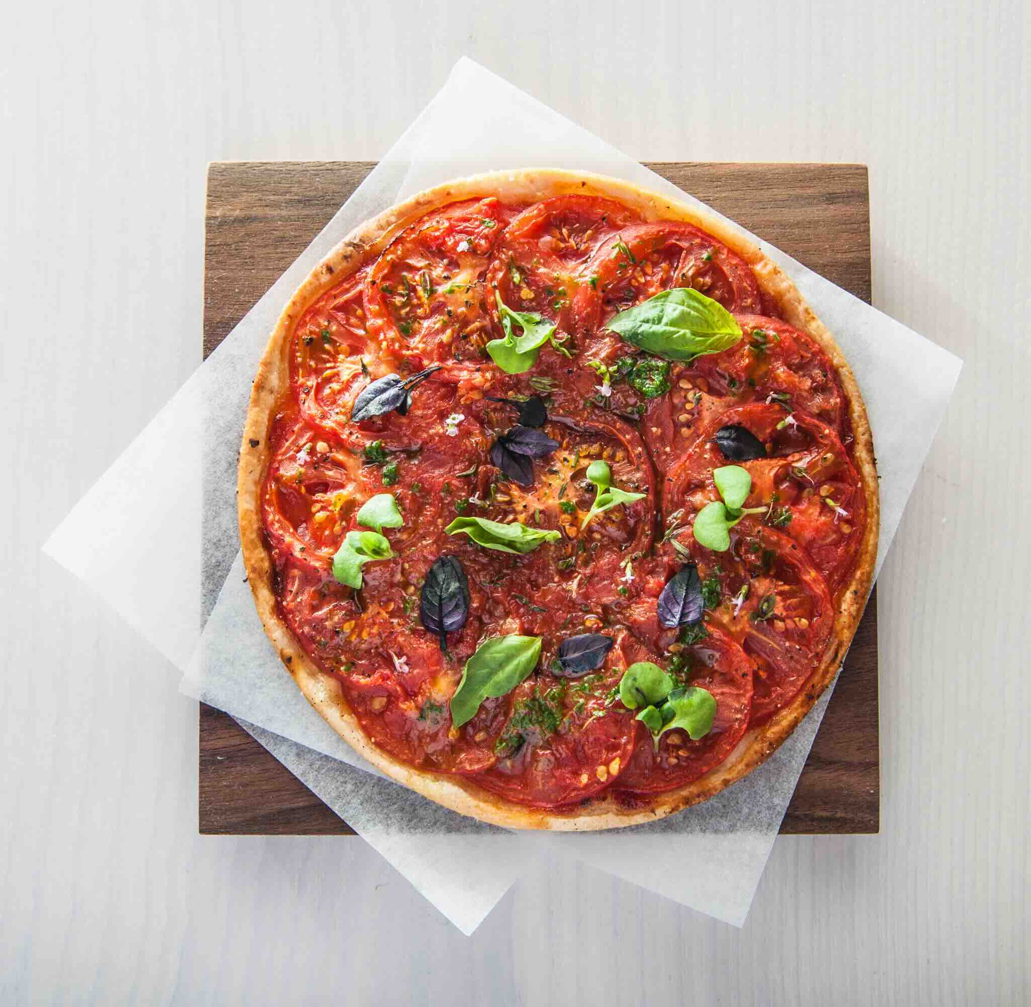 Recette de la tarte fine à la tomate © DR