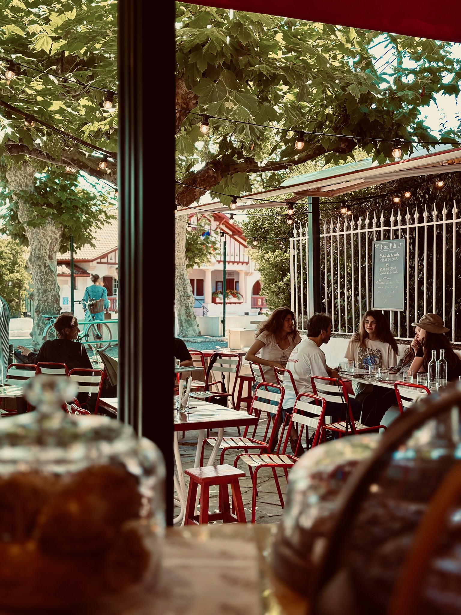 Le café du Fronton © DR