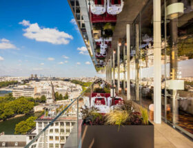 Où déjeuner avec vue sur la Tour Eiffel à Paris ?