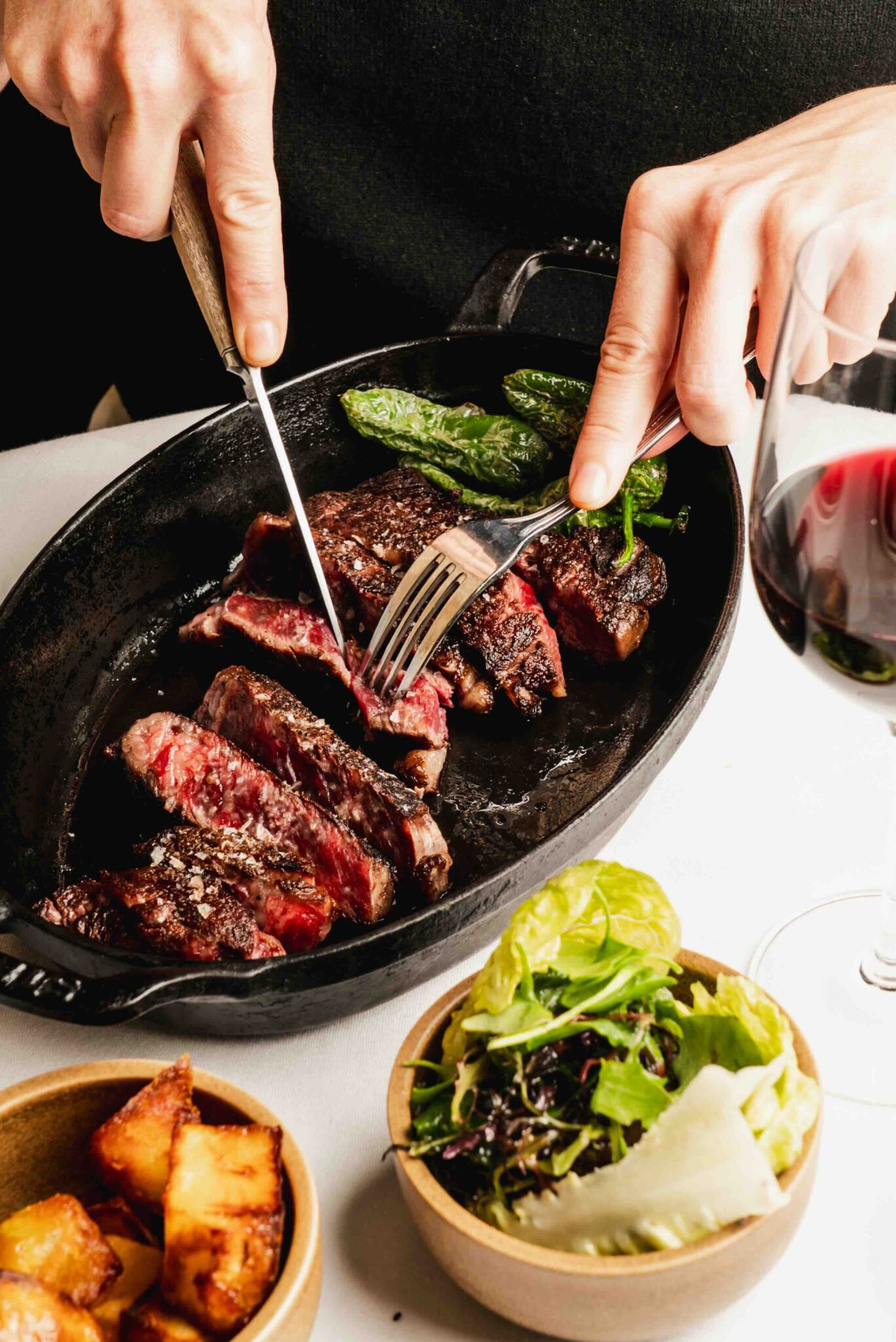 Une pièce de viande à Paris Buenos Aires © SADIK SANS VOLTAIRE