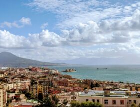 Naples authentique, patrimoine et bonnes tables