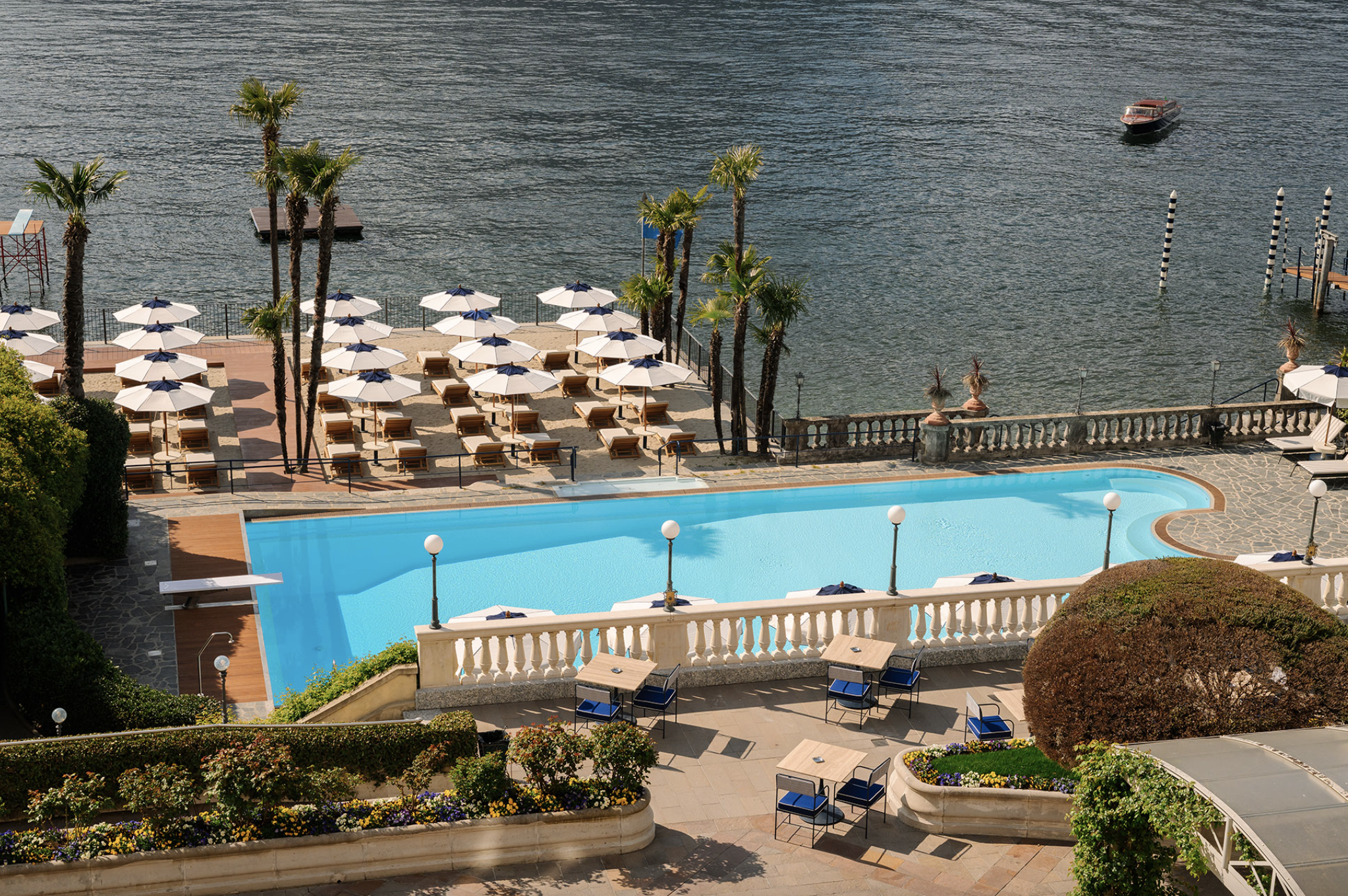 La piscine sur le lac © Grand Hôtel Villa Serbelloni