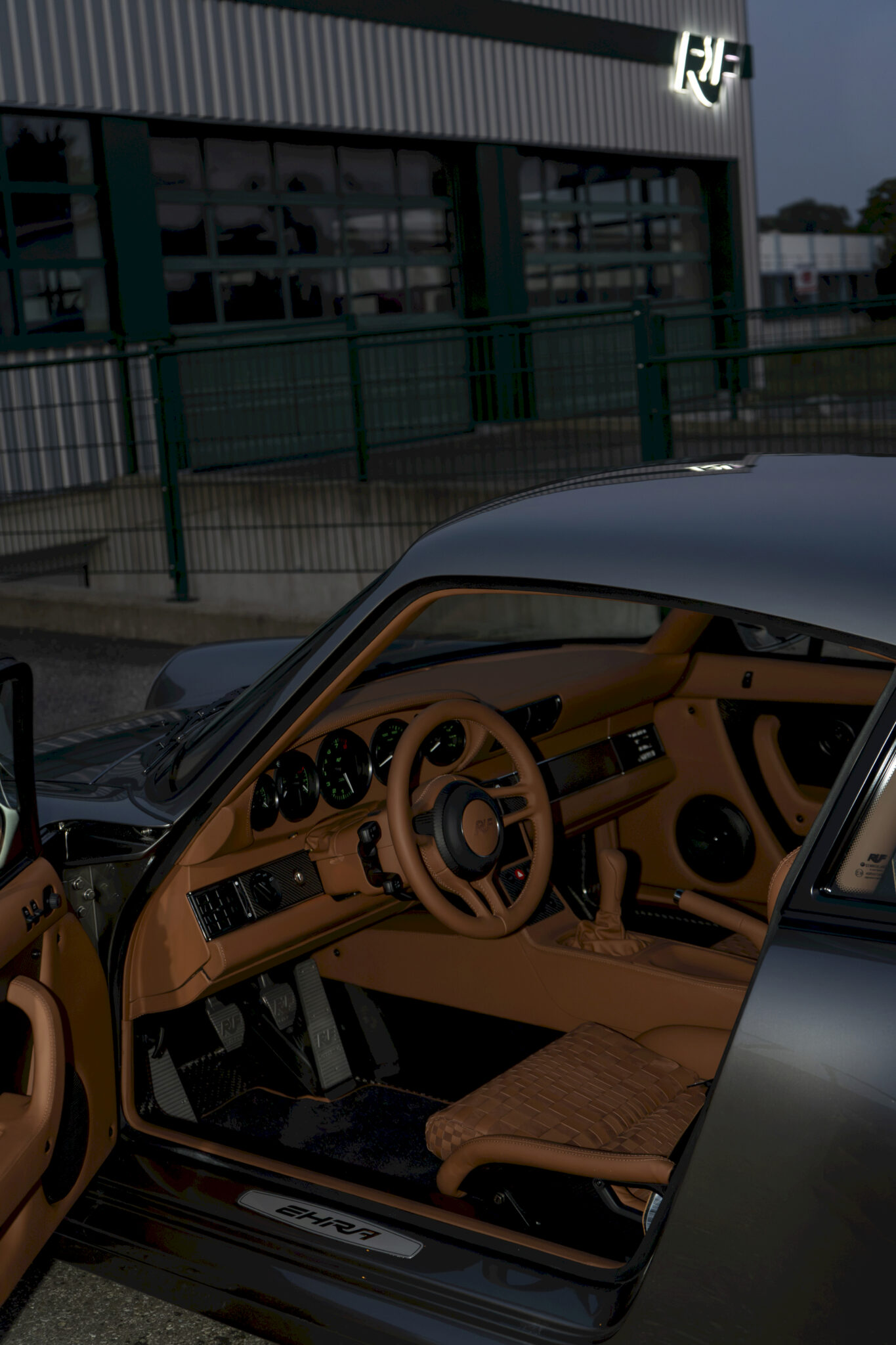 L'intérieur de l'Ehra © RUF Automobile