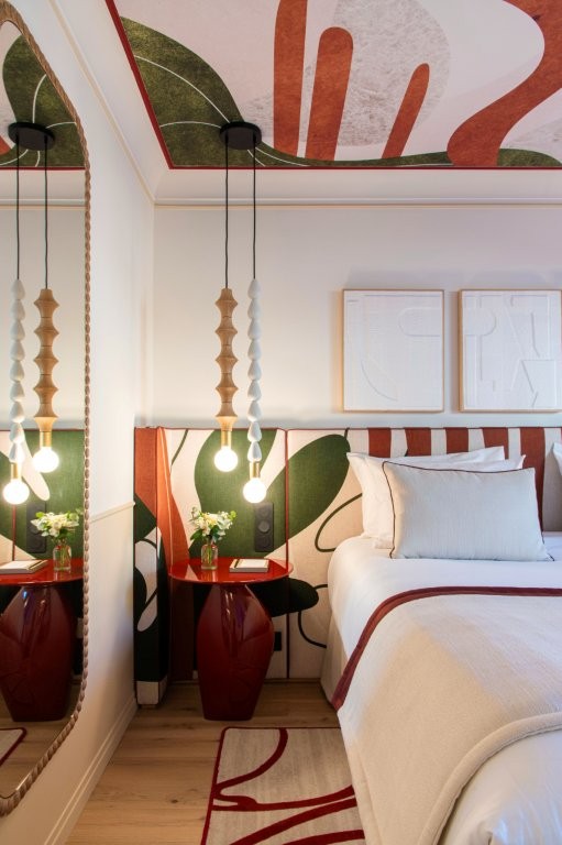 Une des suites du Grand Hôtel Roi René © Francis Amiand