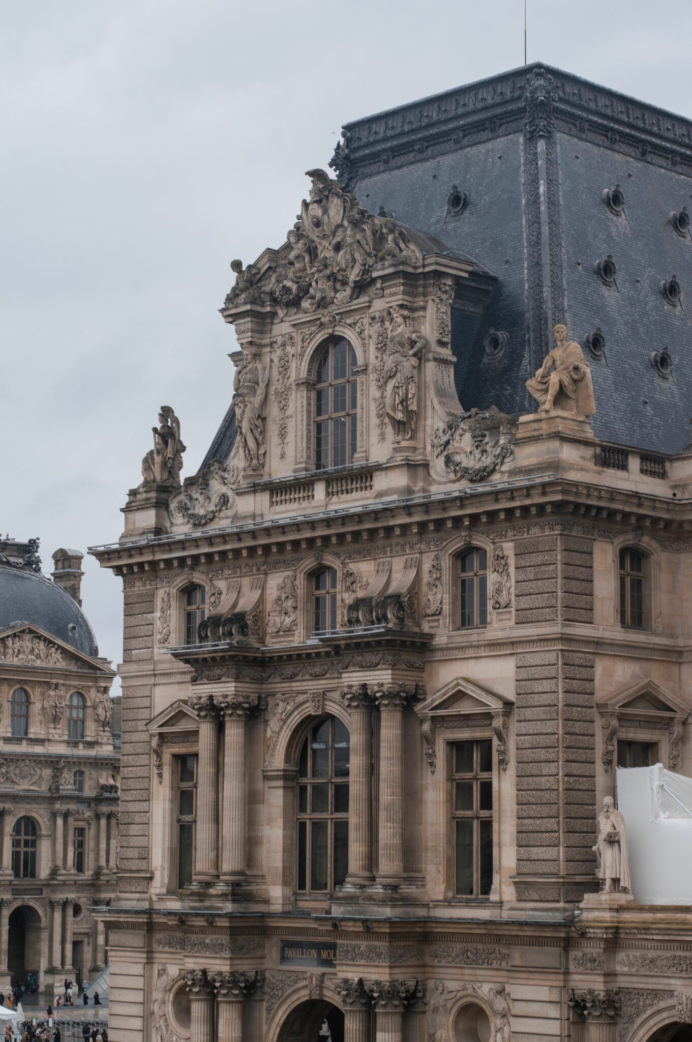 Hôtel de la Place du Louvre © Cody Berg