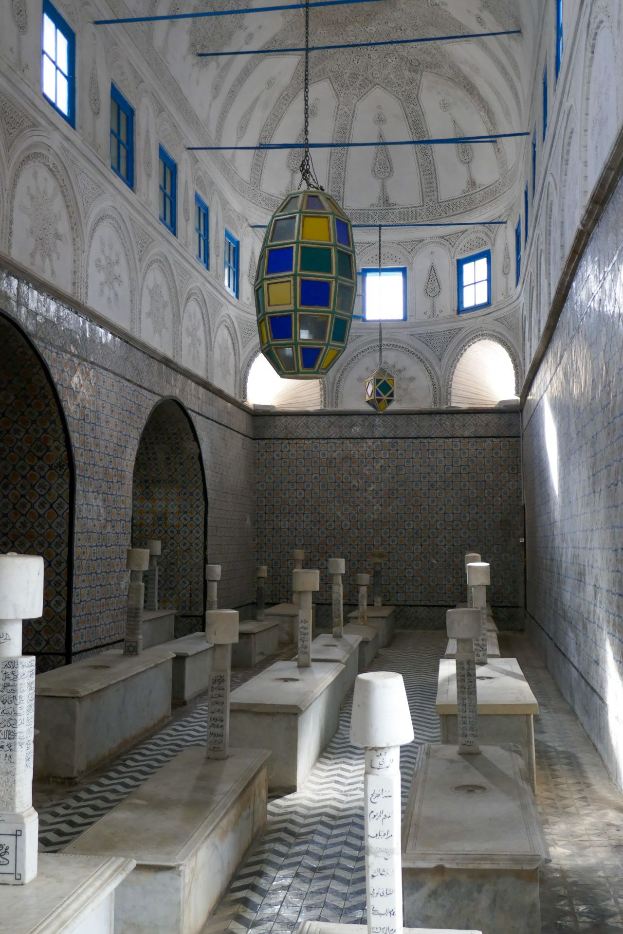 A l'intérieur du mausolée Tourbet El Bey © Pierre Gunther