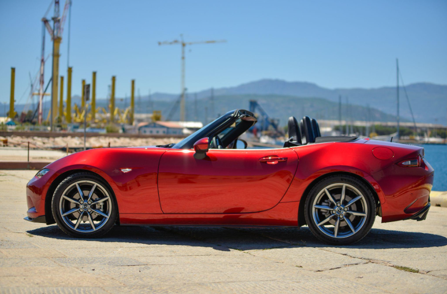Mazda MX-5 © DR