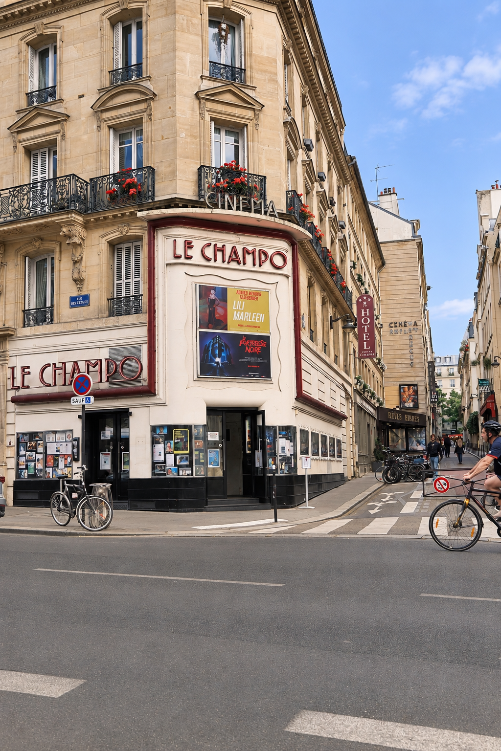 Le Champo, la salle au périscope © DR